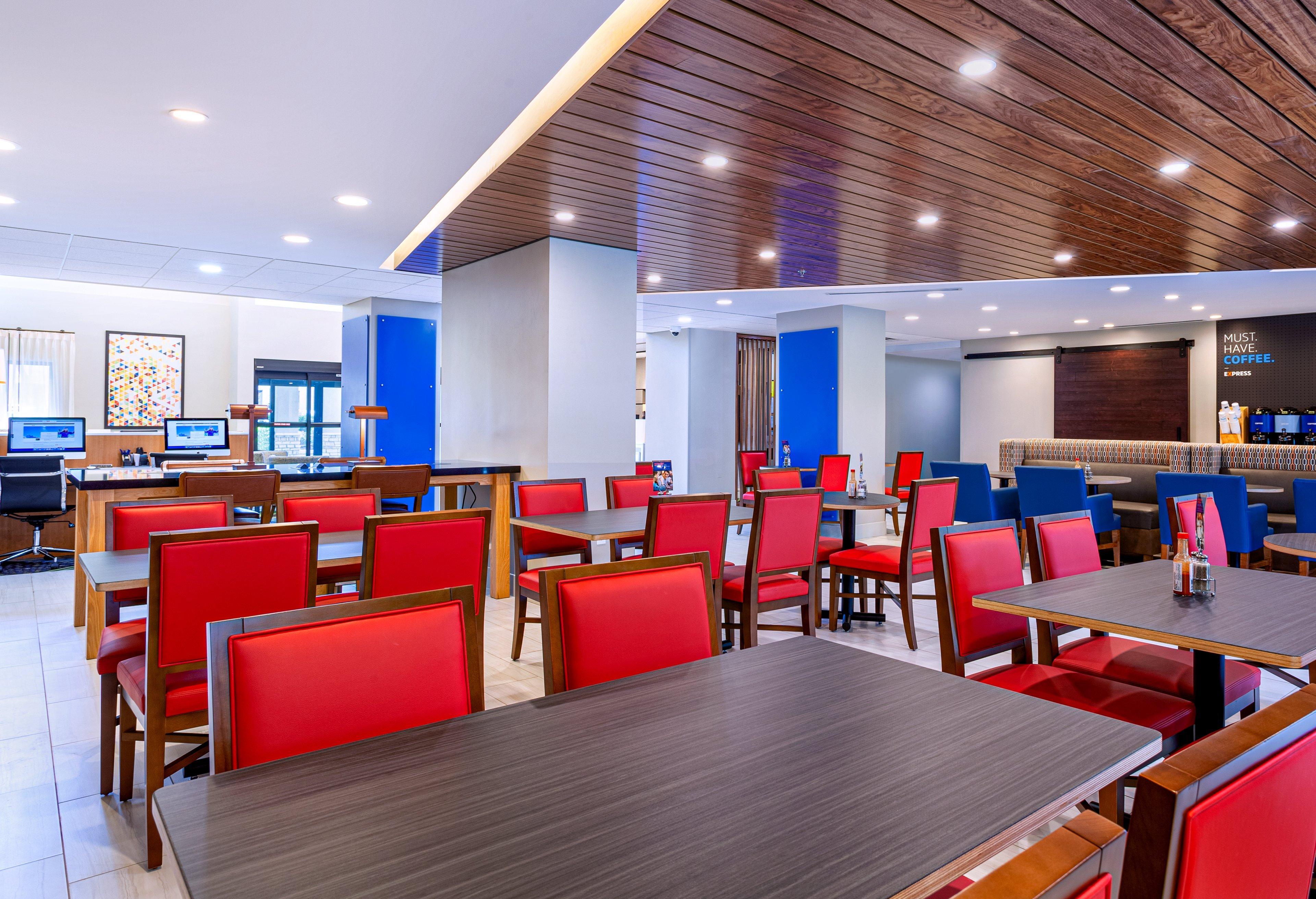 Holiday Inn Express Tampa-Brandon By Ihg Extérieur photo