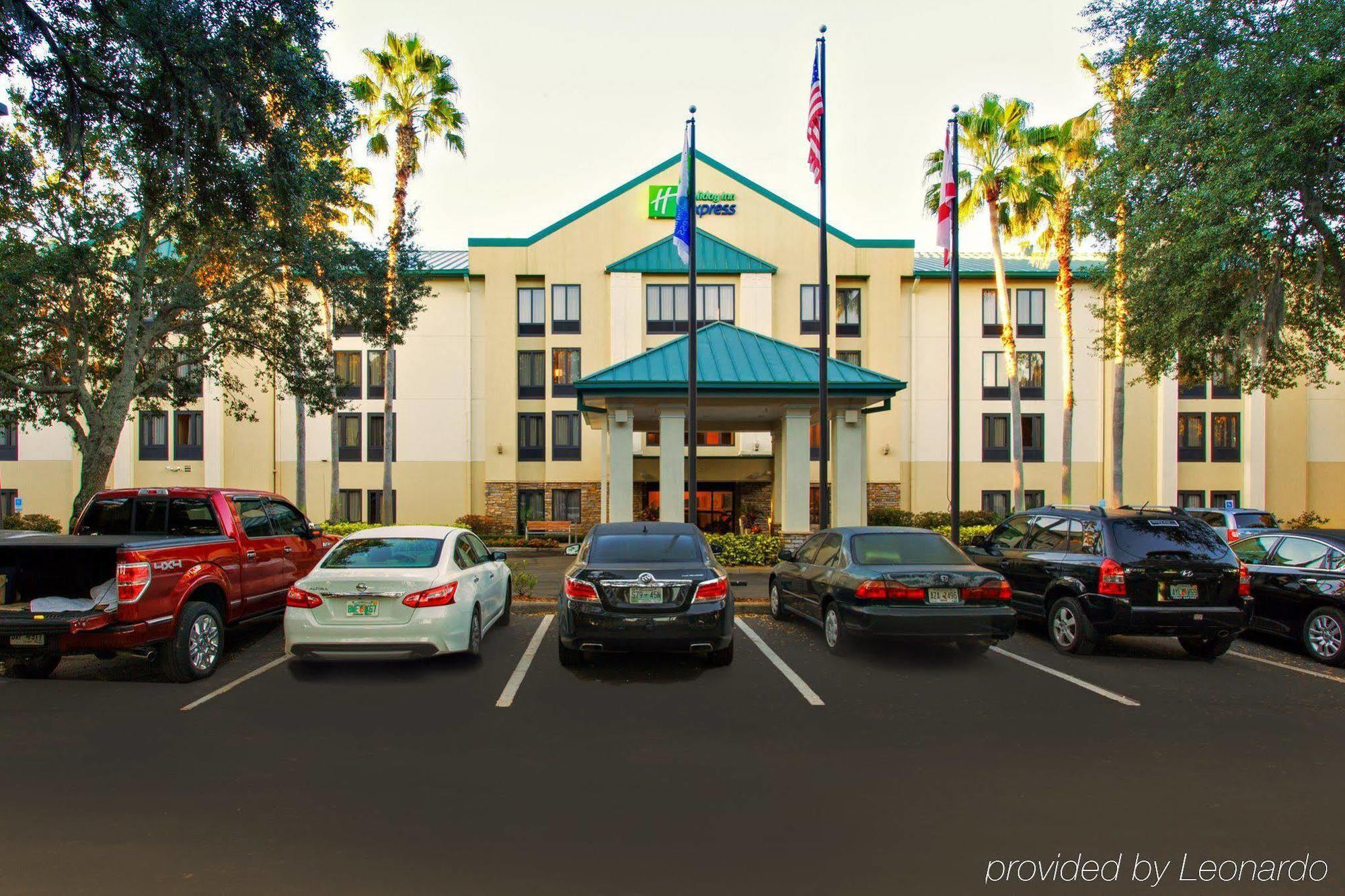 Holiday Inn Express Tampa-Brandon By Ihg Extérieur photo